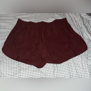 Lululemon shorts 5inch mid rise